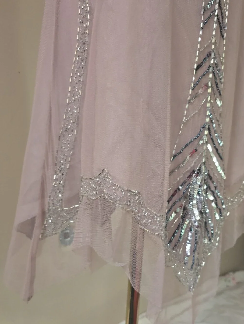 Wet Seal Mauve Asymmetrical Sequin Hem Skirt - Picture 12 of 12